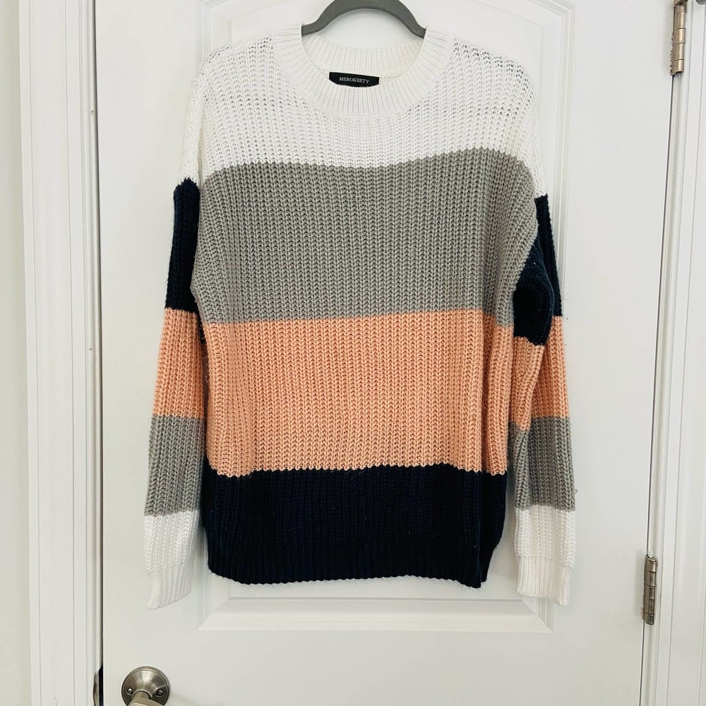 Warm soft cozy colorblock knit crewneck sweater, size large